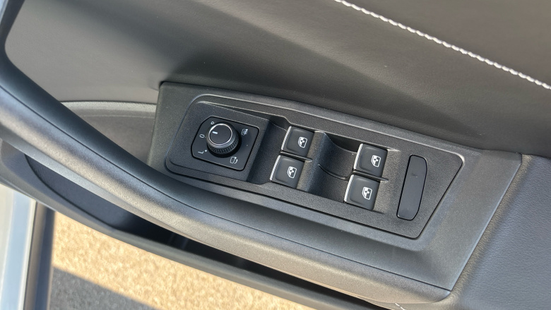 Volkswagen T-Roc 1.5 TSI R-Line 2dr DSG Petrol Cabriolet